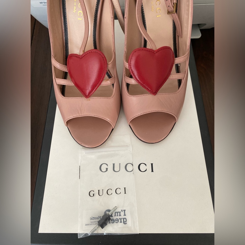 GUCCI Malaga Kid Heart Pumps - Picture 4 of 4